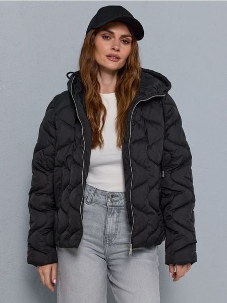 Pikowana kurtka puffer z kapturem i ściągaczami - czarny. Czarne kurtki damskie Sinsay, l, bez wzorów, z kapturem. Za 69.99 zł.