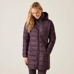 Starler damska wodoodporna turystyczna pikowana kurtka. Fioletowe kurtki damskie Regatta, bez wzorów, bez kaptura. Za 134.99 zł.