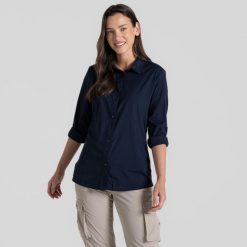 Koszula podróżnicza damska Craghoppers NosiLife Freeda Long Sleeved Shirt. Niebieskie koszule damskie CRAGHOPPERS, bez wzorów, casualowe, bez kołnierzyka, bez ramiączek. Za 319.99 zł.