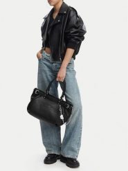 Juicy Couture Torebka CEO-BIJXT8992WVP. Czarny. Czarne torebki klasyczne damskie Juicy Couture, bez wzorów, ze skóry, bez dodatków. Za 429.99 zł.