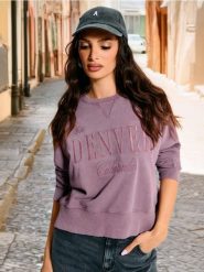 Bluza - fioletowy. Fioletowe bluzy bez kaptura damskie Sinsay, l. Za 59.99 zł.