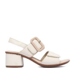 Sandały Rieker. Białe sandały damskie Rieker, bez wzorów, bez obcasa, na słupku. Za 329.99 zł.