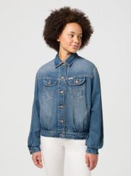 WRANGLER DAMSKA KURTKA JEANSOWA WRANGLER JUMBO TRUCKER JACKET PROMISES KEPT 112352300. Kurtki damskie Wrangler, l, bez wzorów, z jeansu, bez kaptura. Za 259.99 zł.