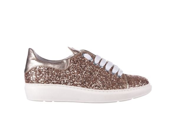 Trampki Bayla-185 185 103 Glitter Złoty, Skóra naturalna - 40. Żółte trampki i tenisówki damskie Bayla, z aplikacjami, z jeansu. W wyprzedaży za 89.10 zł.