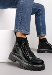 Czarne Botki Workery z Elastyczną Wstawką Bojande. Czarne botki damskie Renee, bez obcasa, na płaskiej podeszwie, bez zapięcia. Za 149.99 zł.