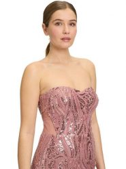 Vera Mont Sukienka w kolorze jasnoróżowym rozmiar: 32. Różowe sukienki damskie Vera Mont, bez wzorów, bez kołnierzyka, bez ramiączek, maxi. Za 448.99 zł.