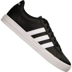 Czarne Buty adidas Daily 2.0 M DB0161. Czarne buty sportowe na co dzień męskie Adidas, na wiosnę, z materiału, bez zapięcia, tenisowe. W wyprzedaży za 299.00 zł.