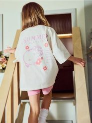 Bawełniany t-shirt Pusheen - złamana biel. Koszulki dziewczęce Reserved, bez wzorów, z bawełny, bez ramiączek. Za 45.99 zł.