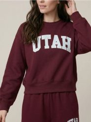 Bluza crewneck z napisem UTAH - bordowy. Czerwone bluzy bez kaptura damskie Sinsay, l. Za 29.99 zł.