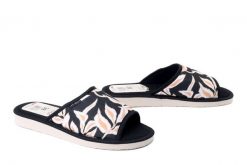 METEOR 018A Emilia czarny, kapcie damskie. Czarne kapcie damskie Meteor. Za 40.80 zł.