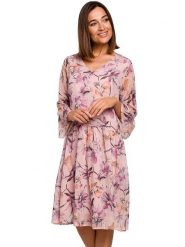 Stylove Sukienka w kolorze jasnoróżowym ze wzorem rozmiar: M. Różowe sukienki damskie Stylove, m, bez wzorów, bez kołnierzyka, bez ramiączek, midi. Za 210.32 zł.
