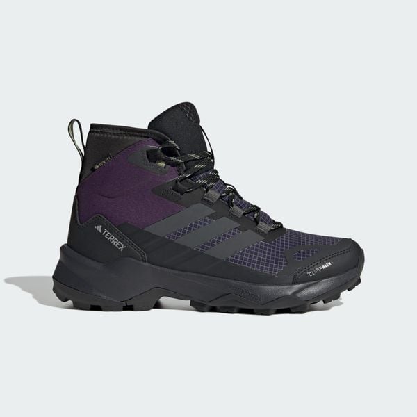 Buty trekkingowe Terrex Skychaser AX5 Mid GORE-TEX CLIMAWARM+. Fioletowe obuwie trekkingowe damskie Adidas. Za 699.00 zł.