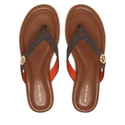 Japonki MICHAEL Michael Kors. Brązowe klapki damskie MICHAEL Michael Kors, bez wzorów, bez obcasa. Za 479.99 zł.