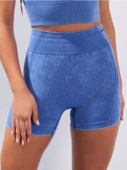 Szorty sportowe z ozdobnymi przeszyciami - niebieski. Niebieskie spodenki sportowe damskie Sinsay, l. Za 32.99 zł.