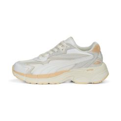 Buty Puma Teveris Nitro Thrifted Białe. Białe obuwie do biegania damskie Puma. Za 376.90 zł.