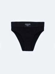 Figi damskie bawełniane z szeroką gumą z linii Authentic czarne Margona 906. Czarne figi damskie Big Star, l, bez wzorów, z bawełny. W wyprzedaży za 29.99 zł.