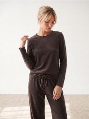 Prążkowana koszulka piżamowa - brązowy. Brązowe piżamy damskie Sinsay, l, bez wzorów, prążkowane, bez ramiączek. Za 35.99 zł.