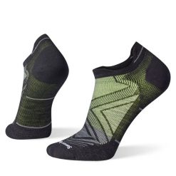 Skarpety Biegowe Męskie Smartwool Run Zero Cushion Low Ankle Socks. Zielone skarpetki męskie Smartwool, bez wzorów, z wełny. Za 92.40 zł.