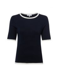 Marie Lund Sweter Kobiety wiskoza niebieski, S. Niebieskie swetry klasyczne damskie Marie Lund, s, z wiskozy, bez kołnierzyka. Za 139.95 zł.