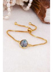 Pierres delicates Pozłacana bransoletka z amazonitem rozmiar: onesize. Zielone bransoletki damskie Pierres delicates, pozłacane. Za 78.47 zł.