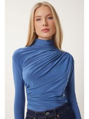 Happiness Istanbul Koszulka w kolorze błękitnym rozmiar: 36. Niebieskie bluzki damskie Happiness Istanbul, bez wzorów, bez kołnierzyka, bez ramiączek. Za 56.99 zł.