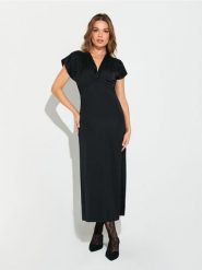 Sukienka maxi z rozcięciem z domieszką wiskozy - czarny. Czarne sukienki damskie Sinsay, l, bez wzorów, z wiskozy, bez kołnierzyka, bez ramiączek, maxi. Za 59.99 zł.