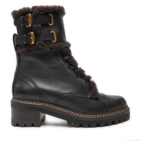 Trzewiki See By Chloé. Czarne botki damskie See By Chloé, bez obcasa, na słupku, bez zapięcia. Za 2,619.00 zł.