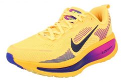 Buty do biegania męskie Nike HM6803802. Brązowe buty fitness męskie Nike. Za 682.00 zł.