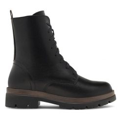 Trapery Lasocki. Czarne trapery damskie Lasocki, bez obcasa. Za 299.99 zł.