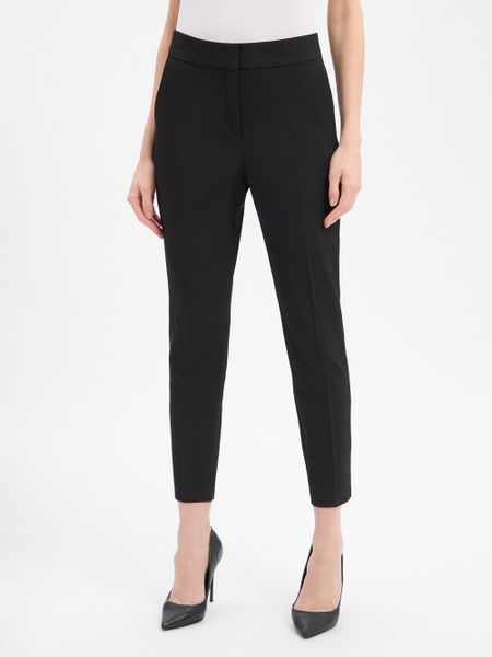 S.Oliver BLACK LABEL Spodnie Kobiety czarny, 46. Czarne spodnie materiałowe damskie s.Oliver Black Label, bez wzorów, z syntetyku. Za 379.95 zł.