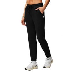 Damskie spodnie dresowe Fabletics Year Round Terry. Czarne spodnie sportowe damskie FABLETICS, z dresówki, na fitness i siłownię. Za 305.70 zł.