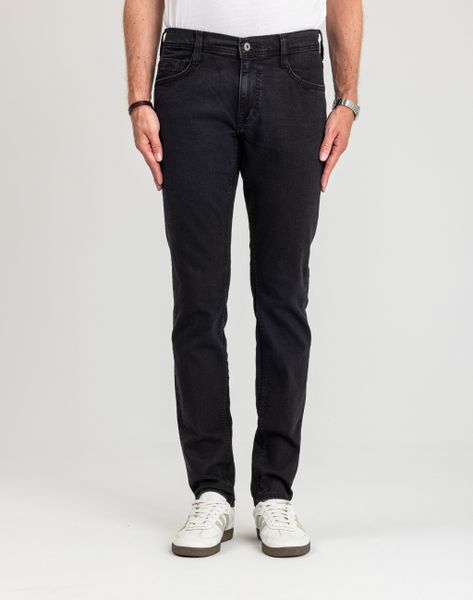 Męskie Spodnie jeansowe Mustang Style Oregon Tapered Denim Black 1018299 4000 940. Czarne spodnie materiałowe męskie Mustang, bez wzorów, z denimu. Za 189.99 zł.