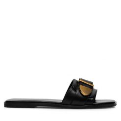 Klapki Badura. Czarne klapki damskie Badura, bez wzorów, bez obcasa. Za 229.99 zł.