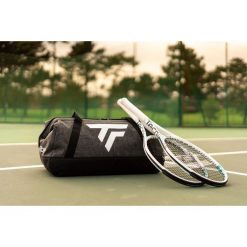 Torba tenisowa Tecnifibre All-Vision Duffel. Białe torebki klasyczne damskie TECNIFIBRE, bez wzorów, bez dodatków. Za 267.55 zł.