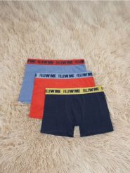 Bokserki 3 pack - wielobarwny. Bokserki męskie Sinsay, bez wzorów, z bawełny. Za 35.99 zł.