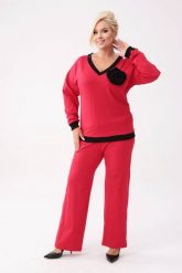 Bawełniany czerwony komplet dresowy Comfy - bluza z różą + długie spodnie PLUS SIZE XXL OVERSIZE. Czerwone bluzy bez kaptura damskie Moda Size Plus Iwanek, z aplikacjami, z bawełny, biznesowe, plus size. W wyprzedaży za 279.90 zł.