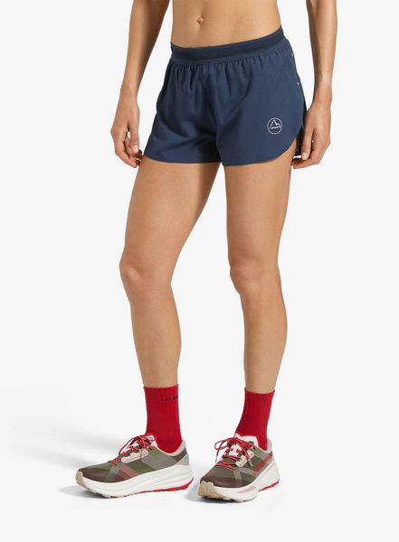 Spodenki do biegania damskie La Sportiva Low Waist Short. Niebieskie szorty damskie La Sportiva, bez wzorów, z tkaniny. Za 258.49 zł.