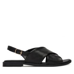 Sandały Lasocki. Czarne sandały damskie Lasocki, bez wzorów, bez obcasa, na płaskiej podeszwie. Za 149.99 zł.