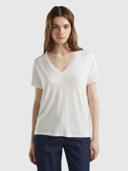 Benetton Koszulka w kolorze białym rozmiar: XL. Białe bluzki damskie Benetton, xl, bez wzorów, bez kołnierzyka, bez ramiączek. Za 52.67 zł.
