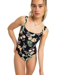 Jednoczęściowy strój kąpielowy dla Kobiety PT BEACH CLASSICS Czarny. Czarne stroje jednoczęściowe damskie Roxy, xs, bez wzorów. Za 319.99 zł.