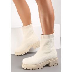 Beżowe Botki z Elastyczną Cholewką Shadhal. Brązowe botki damskie Renee, z okrągłym noskiem, bez obcasa, na płaskiej podeszwie, bez zapięcia. Za 139.99 zł.