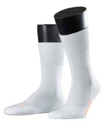Skarpety sportowe Falke. Białe skarpetki męskie Falke, bez wzorów. Za 257.99 zł.
