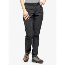 Spodnie softshell damskie Peak Performance Light SS Scale Pants. Czarne spodnie dresowe damskie Peak Performance, s, bez wzorów, z softshellu. Za 529.99 zł.