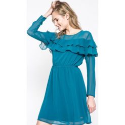 Pepe Jeans - Sukienka Riana. Niebieskie sukienki damskie Pepe Jeans, na co dzień, m, bez wzorów, z jeansu, casualowe, bez kołnierzyka, bez ramiączek, maxi, proste. W wyprzedaży za 139.90 zł.