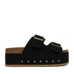 Klapki DeeZee. Czarne klapki damskie DeeZee, bez wzorów, bez obcasa. Za 139.99 zł.