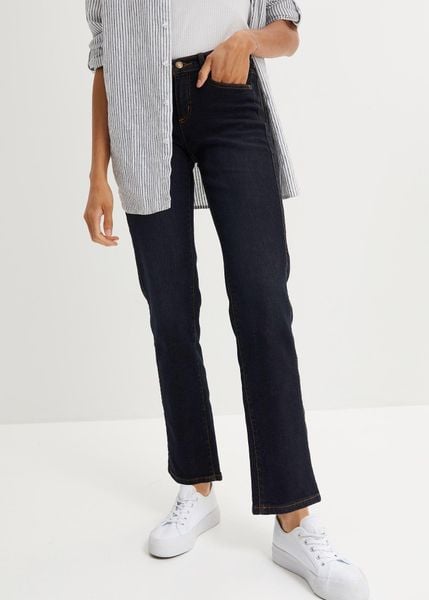 Jeansy ze stretchem, straight, mid waist. Niebieskie jeansy damskie bonprix. Za 149.99 zł.