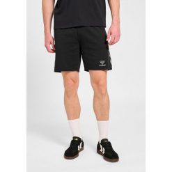 Szorty Hummel Move 2.0. Czarne szorty męskie HUMMEL, bez kołnierzyka. Za 270.50 zł.