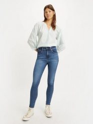 Levi's Dżinsy - Skinny fit - w kolorze niebieskim rozmiar: W24/L30. Niebieskie jeansy damskie Levi's, z podwyższonym stanem. Za 193.24 zł.