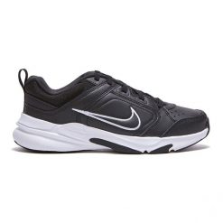 Buty do chodzenia męskie Nike Defyallday. Białe buty sportowe na co dzień męskie Nike, z gumy, bez zapięcia, trekkingowe. Za 338.00 zł.