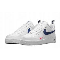 Buty Sportowe Męskie Nike Air Force 1 na co dzień. Białe buty sportowe na co dzień męskie Nike, bez zapięcia, nike air force. Za 522.00 zł.